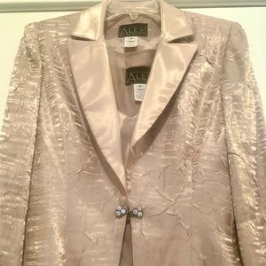 Mother of the Bride/Groom Dress